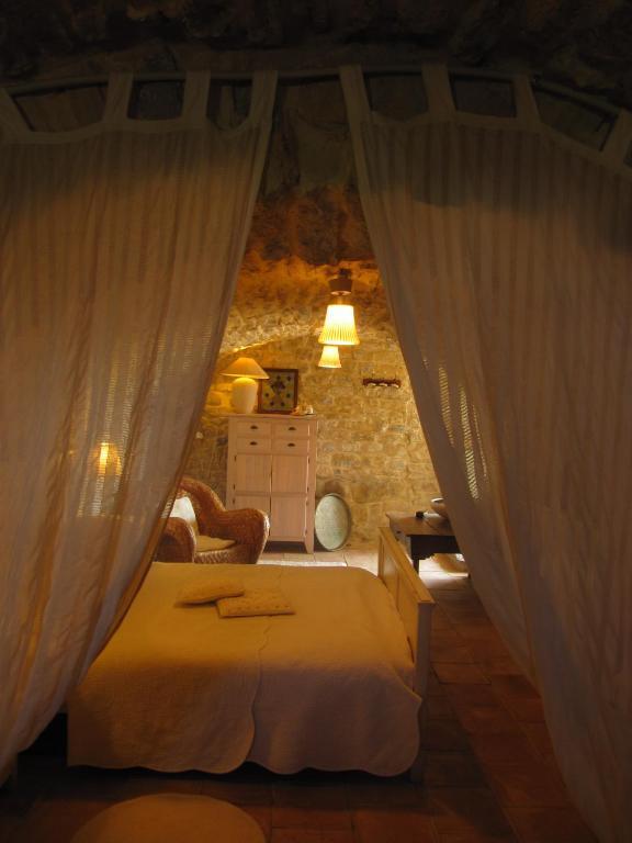La Flor Azul Bed and Breakfast Grospierres Kamer foto